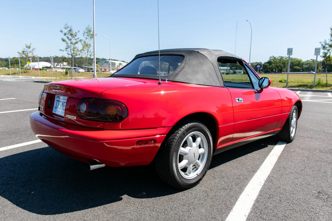 1990 Mazda NA MX-5 Miata - Image 14 of 31