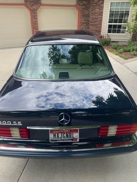 1990 Mercedes-Benz W126 S-Class Sedan - Image 22 of 31