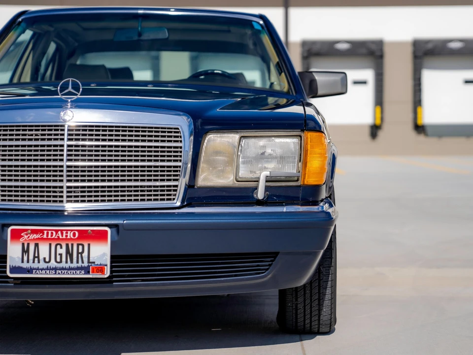 1990 Mercedes-Benz W126 S-Class Sedan - Image 19 of 31