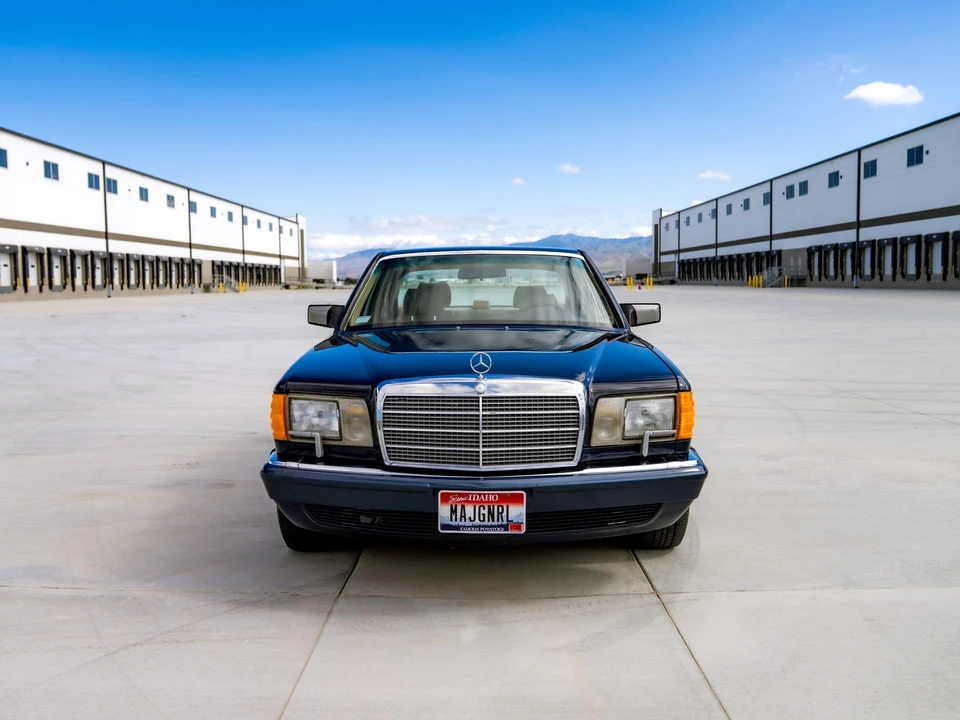 1990 Mercedes-Benz W126 S-Class Sedan - Image 13 of 31