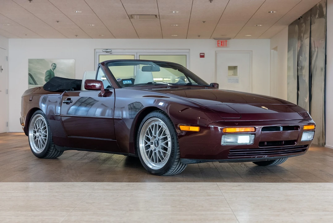1990 Porsche 944 S2 - Image 14 of 31