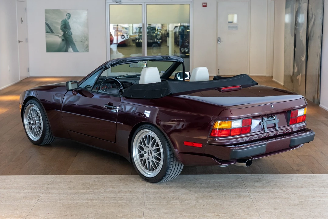 1990 Porsche 944 S2 - Image 7 of 31