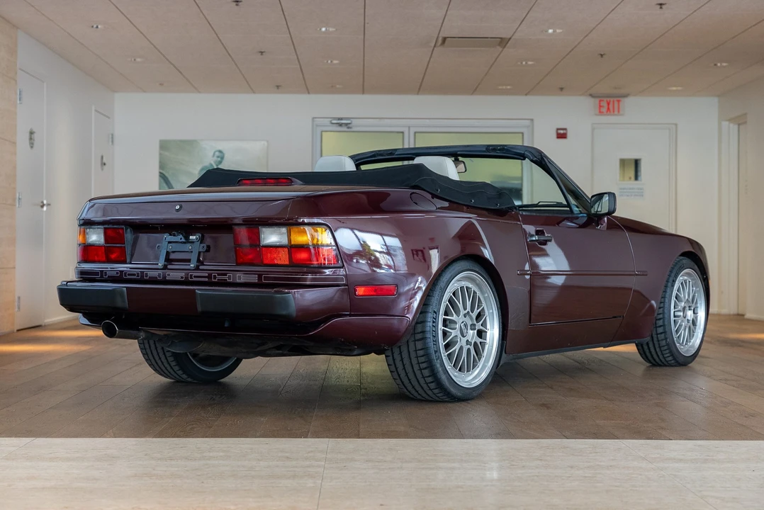 1990 Porsche 944 S2 - Image 10 of 31
