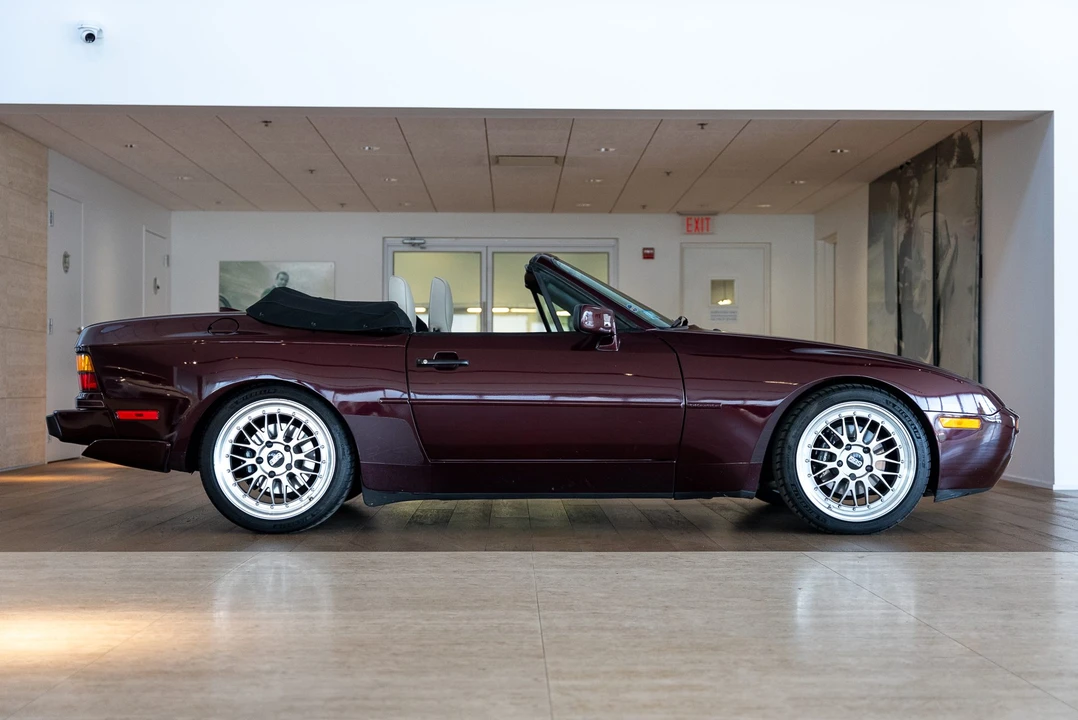 1990 Porsche 944 S2 - Image 12 of 31