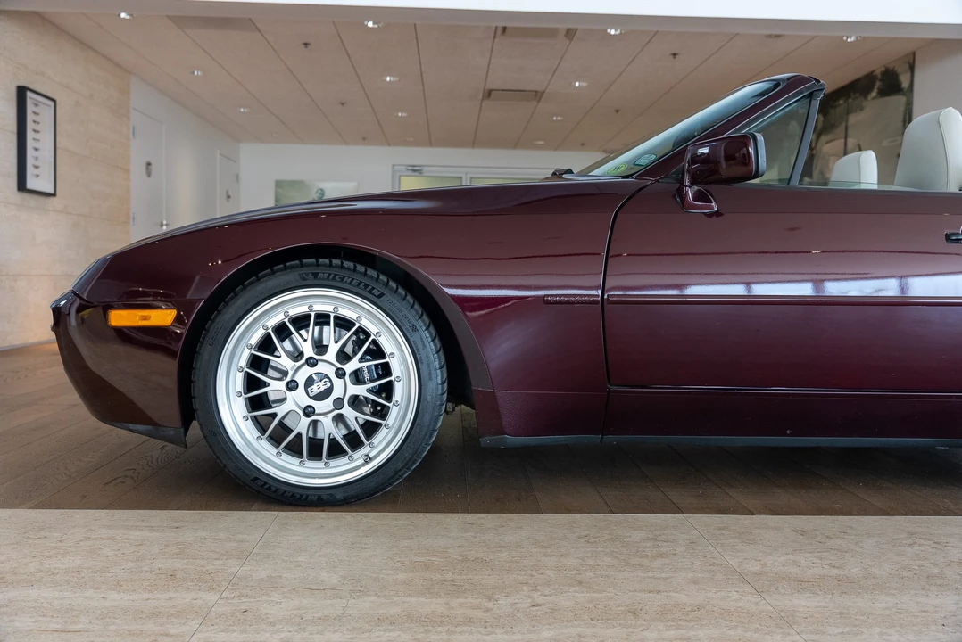 1990 Porsche 944 S2 - Image 25 of 31