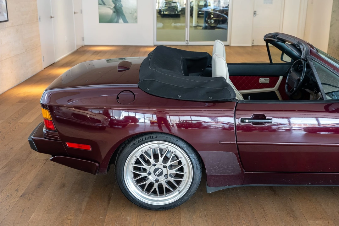 1990 Porsche 944 S2 - Image 27 of 31