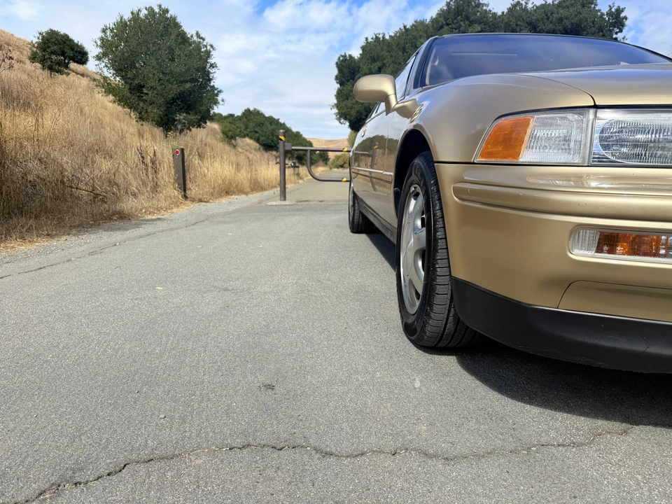 1991 Acura Legend 2nd Gen - Image 11 of 31