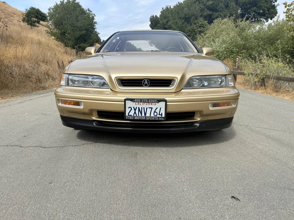 1991 Acura Legend 2nd Gen - Image 4 of 31