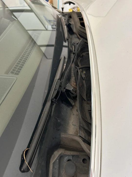 1991 Cadillac Brougham - Image 29 of 31