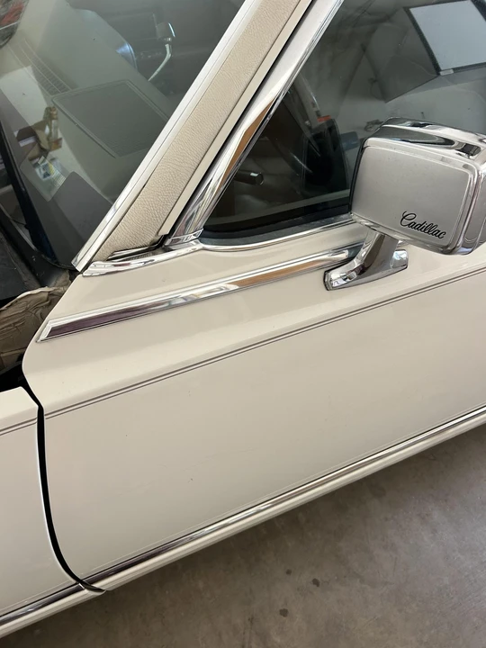 1991 Cadillac Brougham - Image 31 of 31