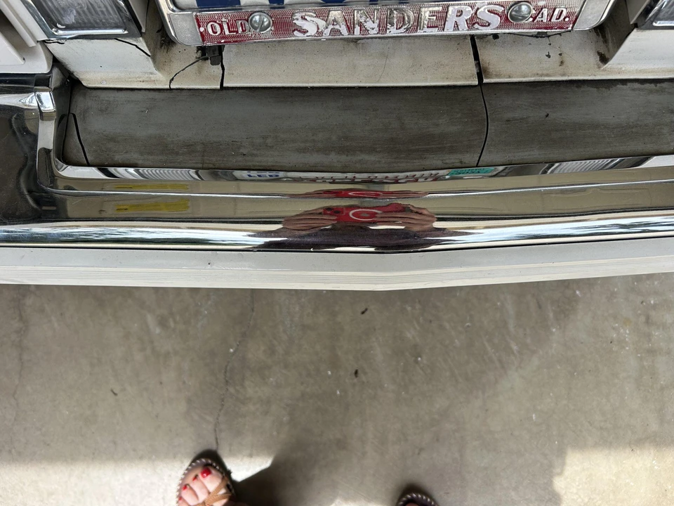 1991 Cadillac Brougham - Image 21 of 31