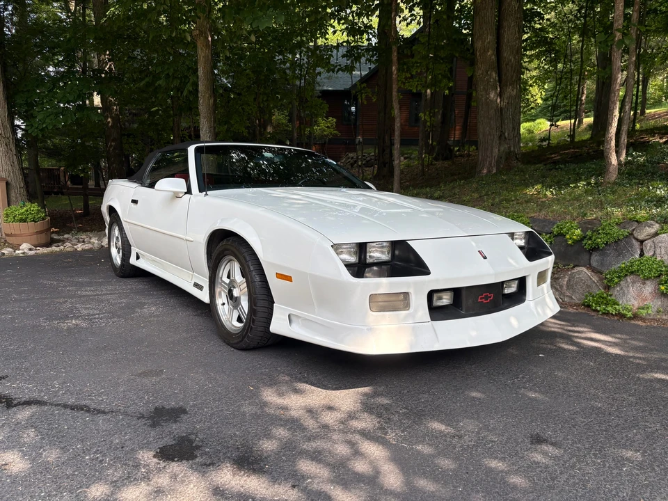 1991 Chevrolet Camaro IROC-Z & Z28 3rd Gen - Image 13 of 31