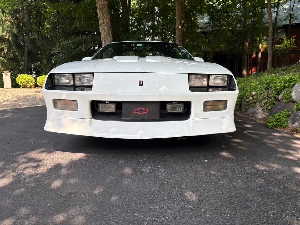 1991 Chevrolet Camaro IROC-Z & Z28 3rd Gen - Image 12 of 31