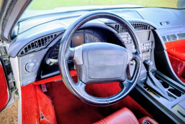1991 Chevrolet Corvette C4 - Image 5 of 7