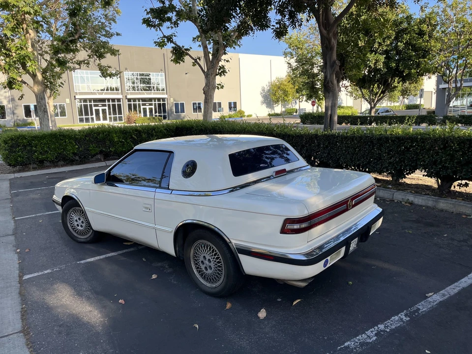 1991 Chrysler TC by Maserati - Image 10 of 31