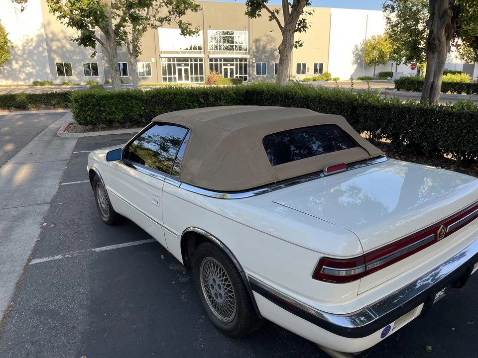 1991 Chrysler TC by Maserati - Image 4 of 31