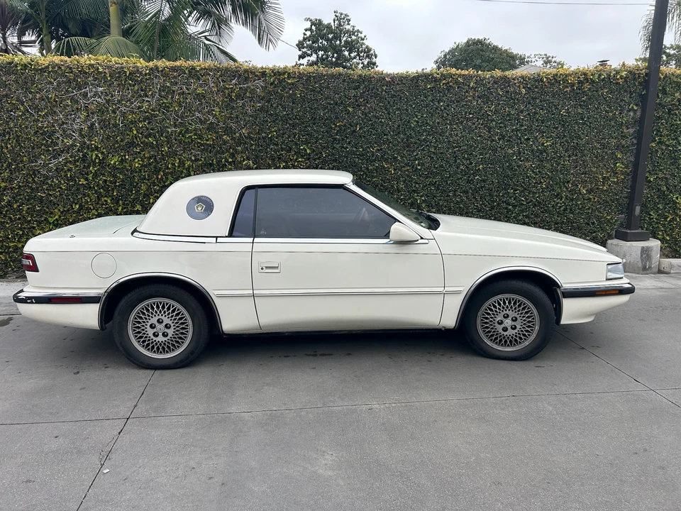 1991 Chrysler TC by Maserati - Image 14 of 31