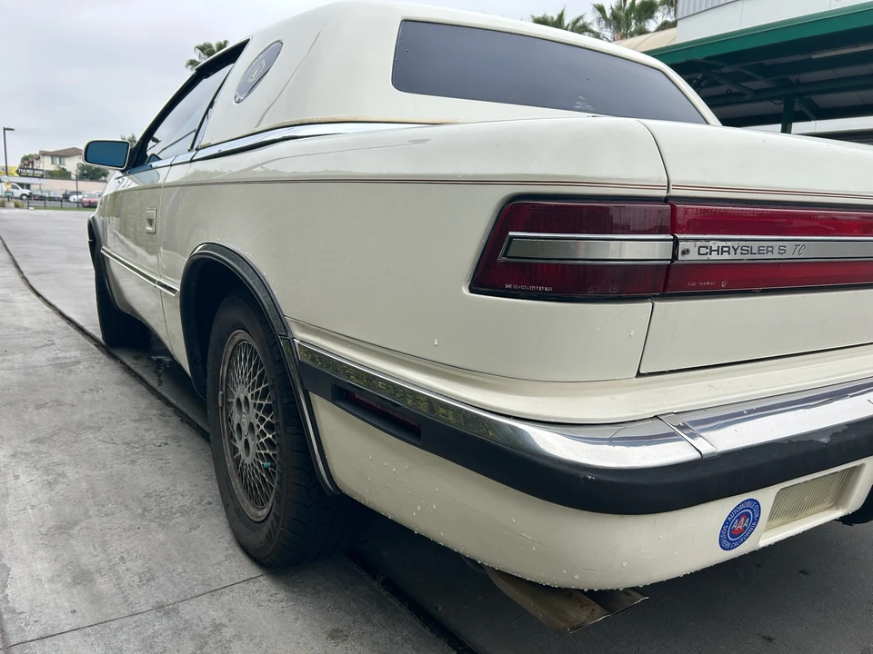 1991 Chrysler TC by Maserati - Image 20 of 31