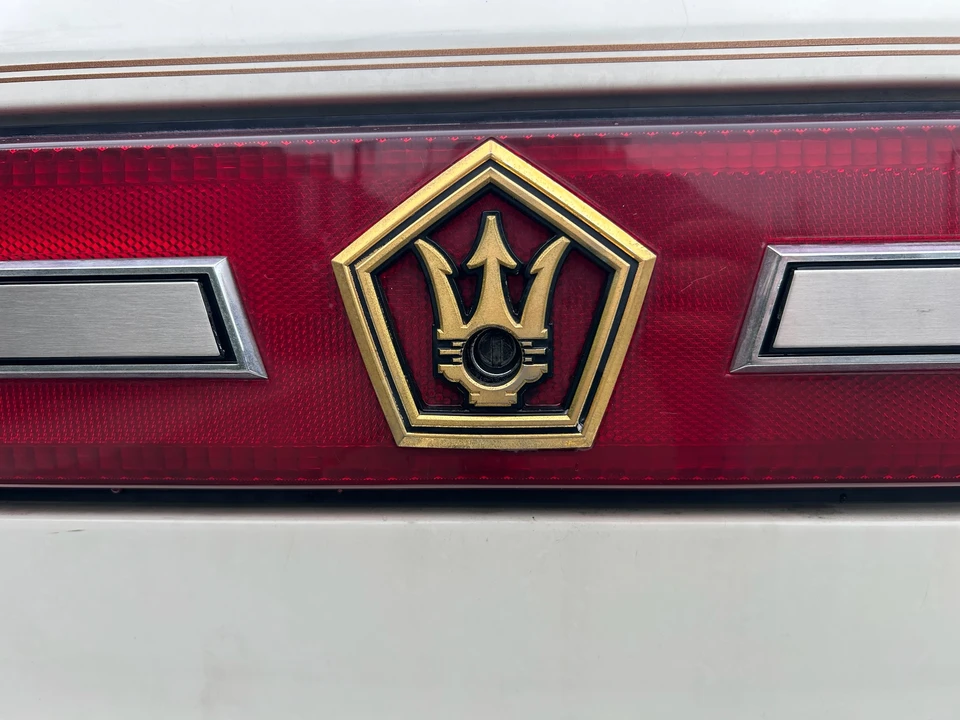 1991 Chrysler TC by Maserati - Image 28 of 31
