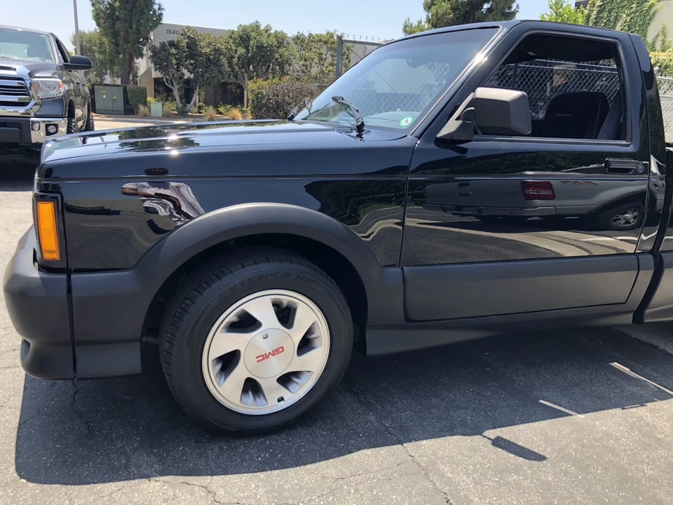 1991 GMC Syclone - Image 21 of 31