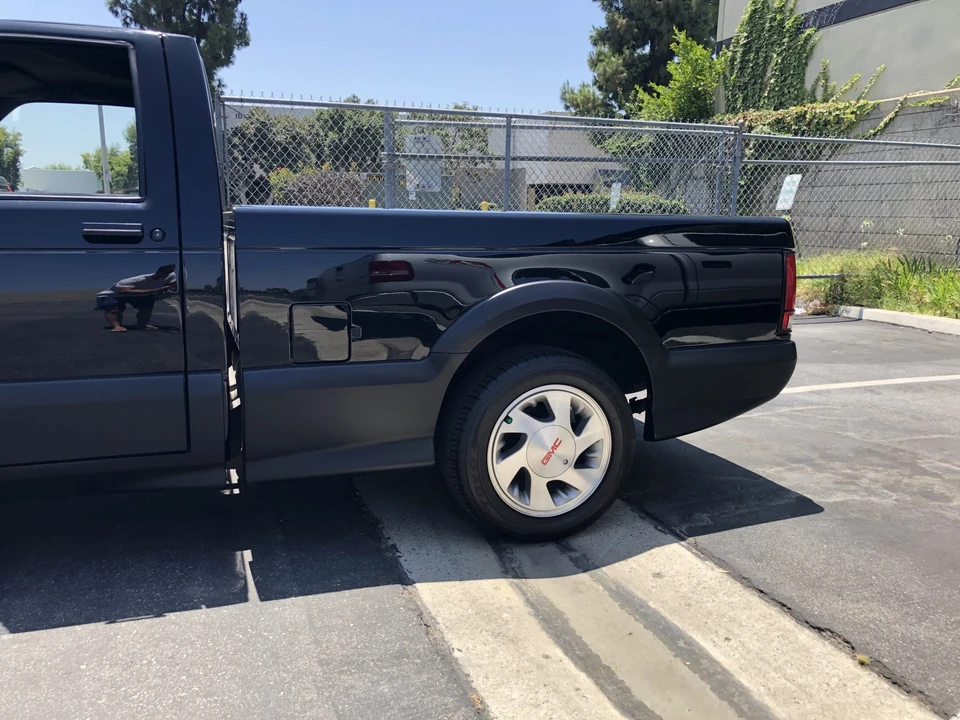 1991 GMC Syclone - Image 22 of 31