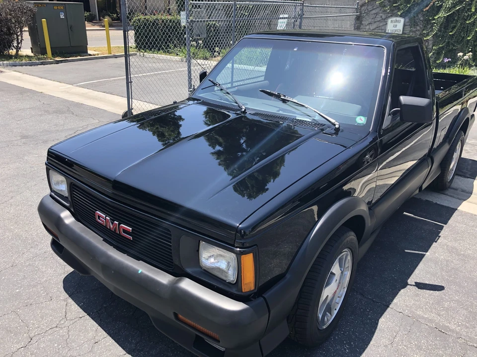 1991 GMC Syclone - Image 17 of 31