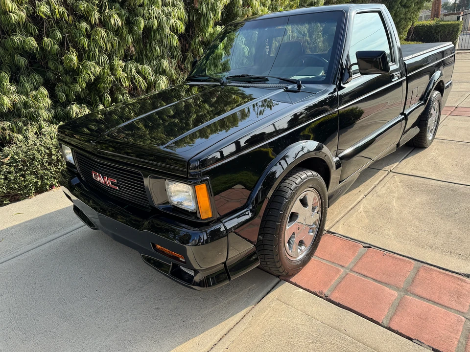 1991 GMC Syclone - Image 4 of 31