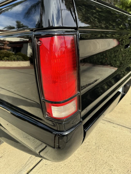 1991 GMC Syclone - Image 30 of 31
