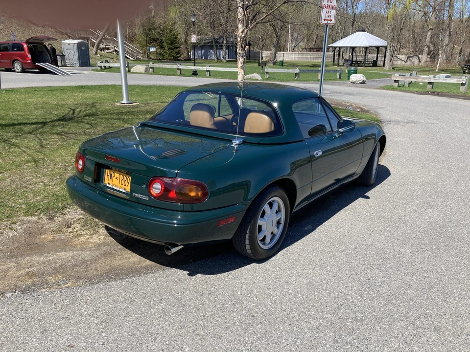 1991 Mazda NA MX-5 Miata - Image 11 of 31