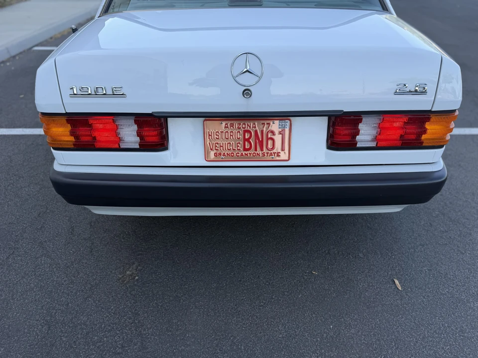 1991 Mercedes-Benz 190E - Image 26 of 31