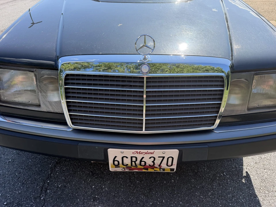 1991 Mercedes-Benz W124 E-Class - Image 23 of 31