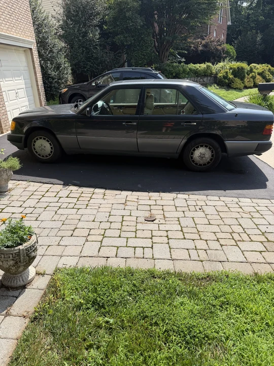 1991 Mercedes-Benz W124 E-Class - Image 17 of 31