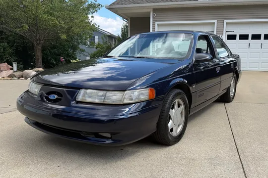 1992 Ford Taurus SHO