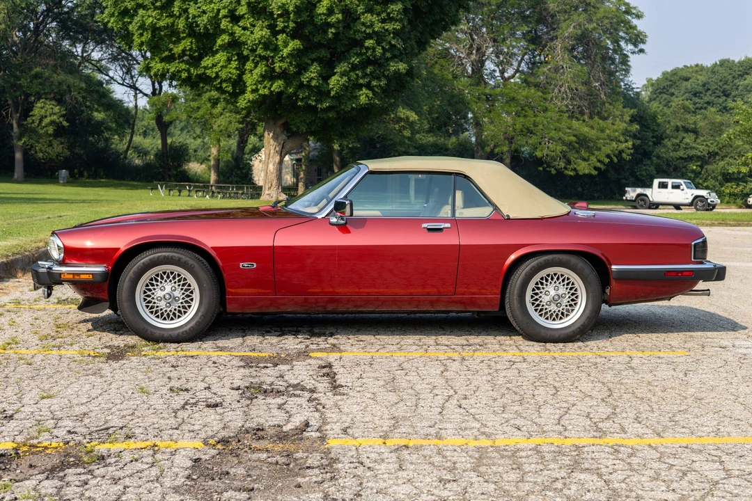 1992 Jaguar XJS Facelift V12 - Image 17 of 31
