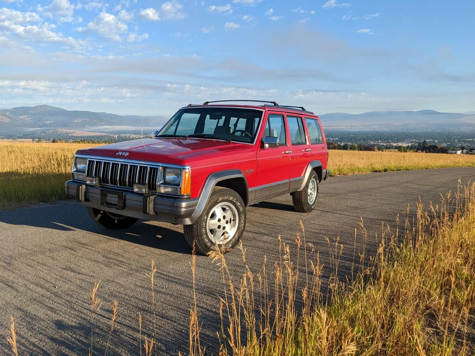 1992 Jeep XJ Cherokee - Image 21 of 31