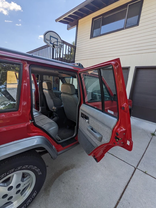 1992 Jeep XJ Cherokee - Image 17 of 31