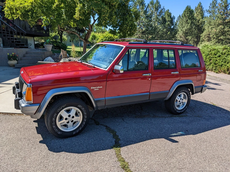 1992 Jeep XJ Cherokee - Image 10 of 31