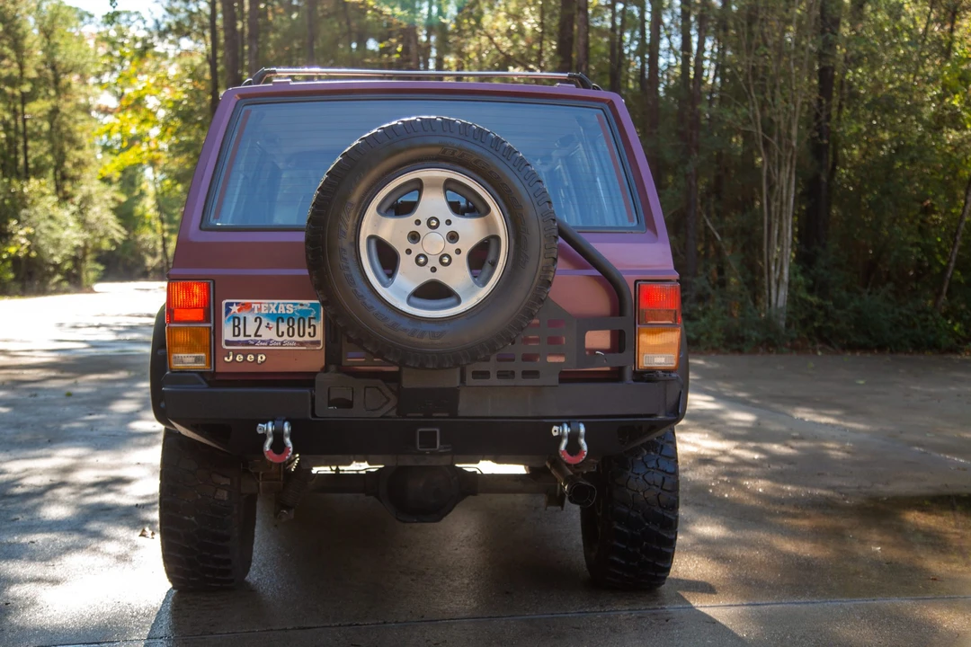 1992 Jeep XJ Cherokee - Image 11 of 31