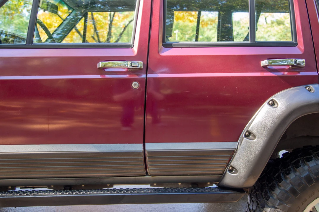 1992 Jeep XJ Cherokee - Image 19 of 31