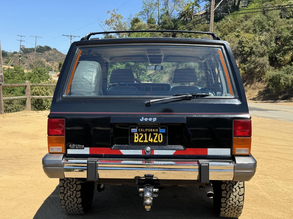1992 Jeep XJ Cherokee - Image 7 of 31