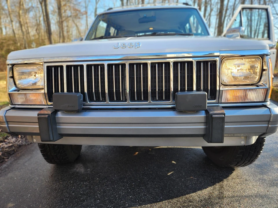 1992 Jeep XJ Cherokee - Image 19 of 31