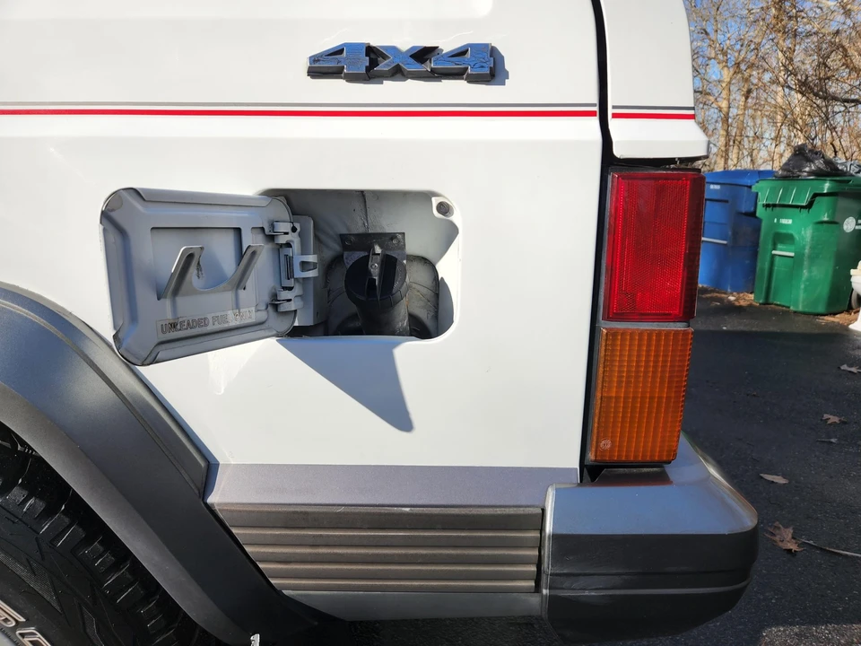 1992 Jeep XJ Cherokee - Image 20 of 31