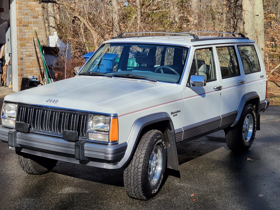 1992 Jeep XJ Cherokee - Image 4 of 31