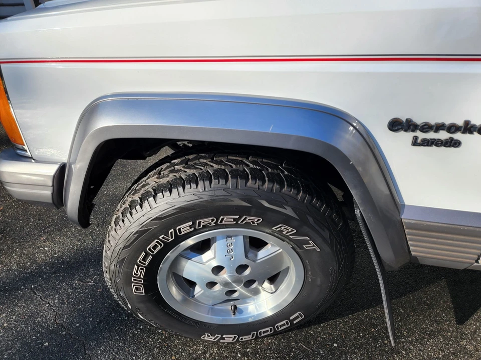 1992 Jeep XJ Cherokee - Image 21 of 31