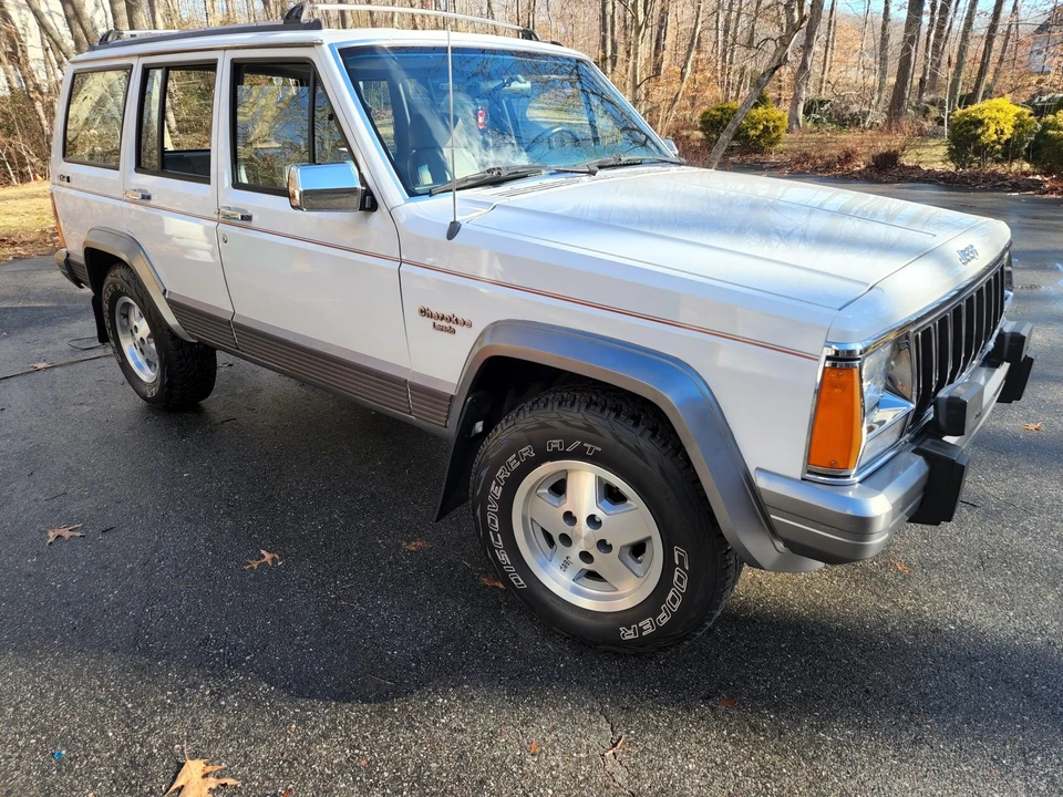 1992 Jeep XJ Cherokee - Image 10 of 31