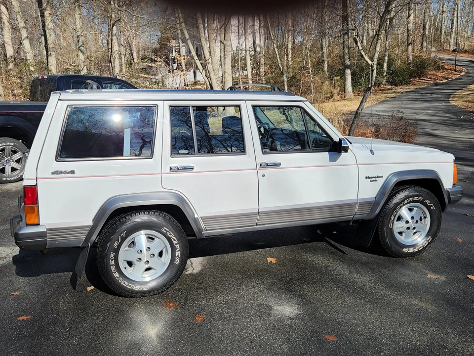 1992 Jeep XJ Cherokee - Image 9 of 31