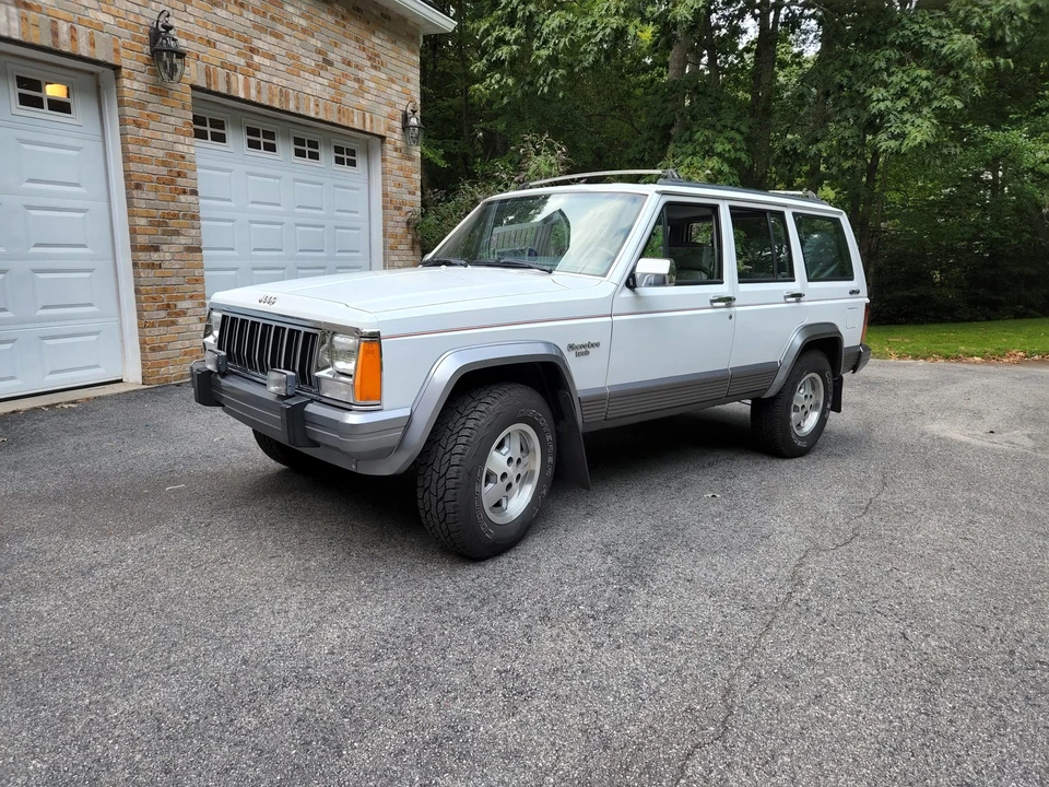 1992 Jeep XJ Cherokee - Image 5 of 31