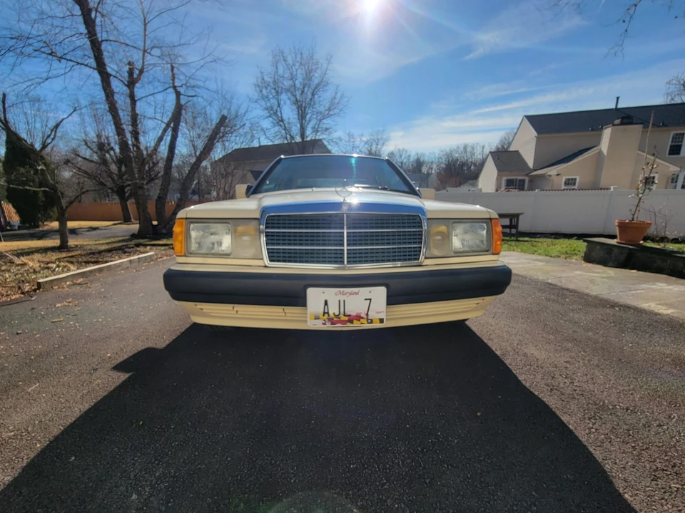 1992 Mercedes-Benz 190E - Image 3 of 31