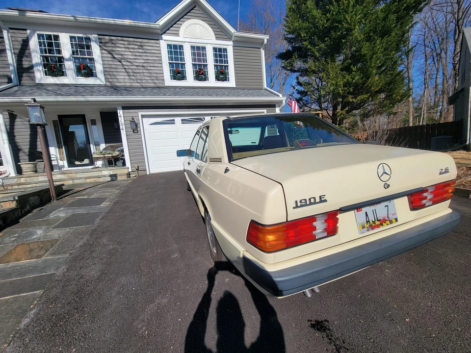 1992 Mercedes-Benz 190E - Image 13 of 31