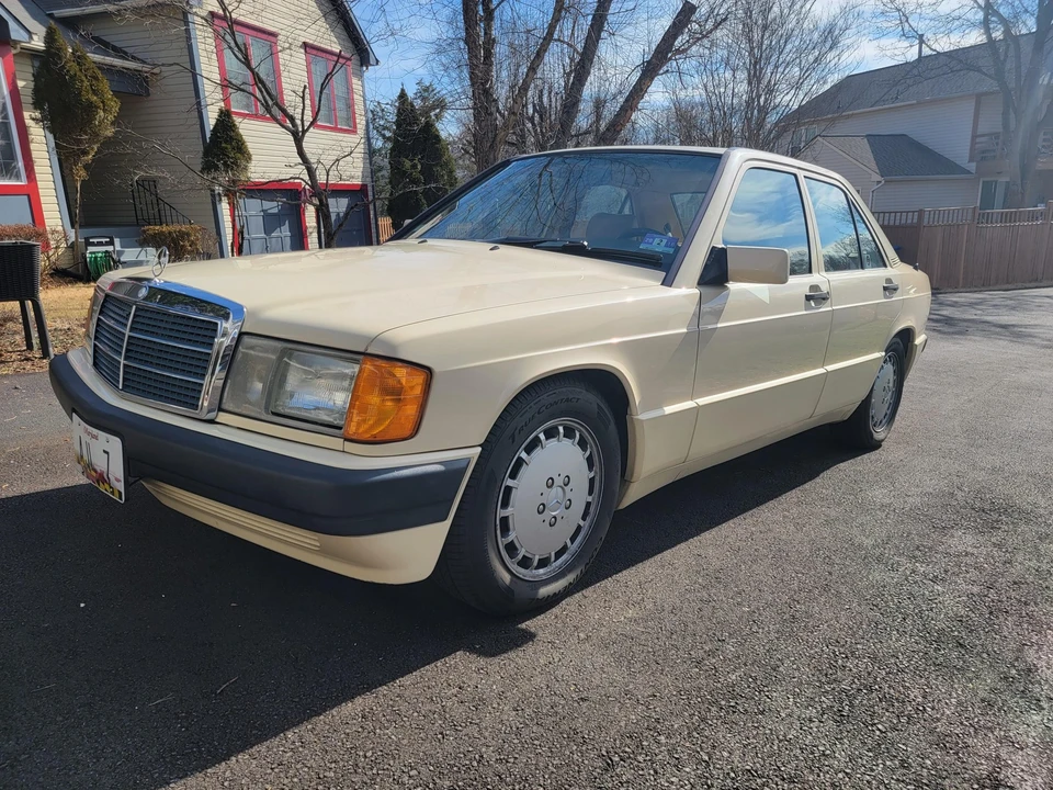 1992 Mercedes-Benz 190E - Image 7 of 31